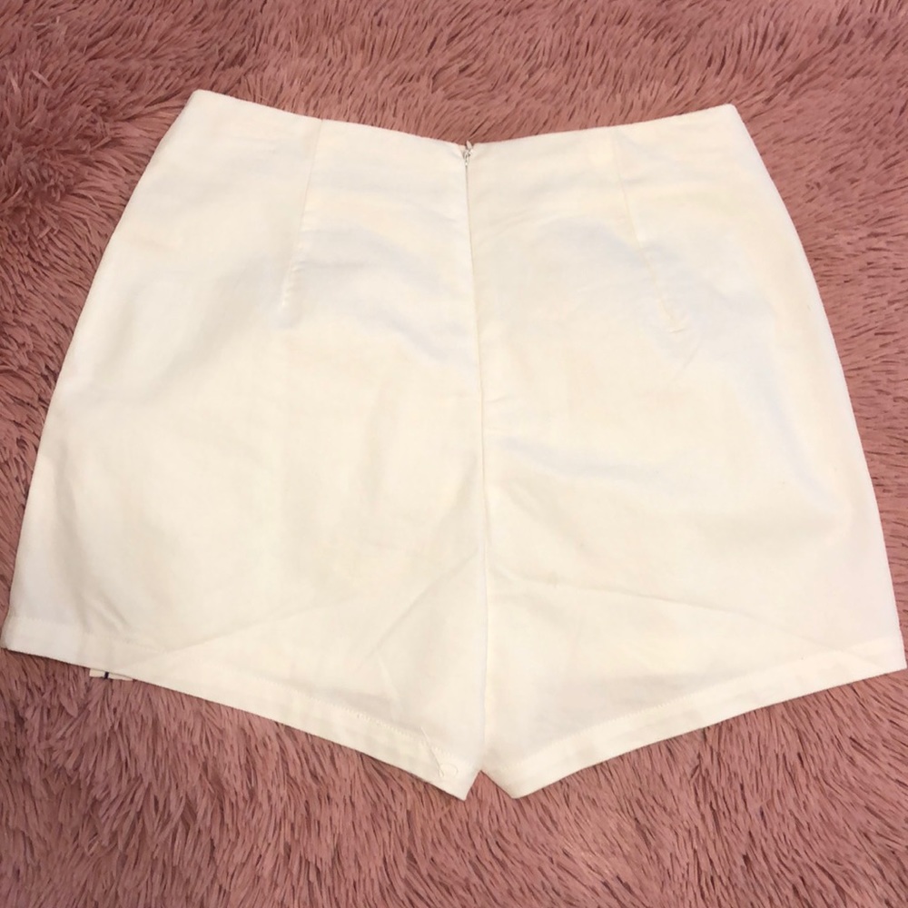 Embroidered skort - Picture 2 of 4